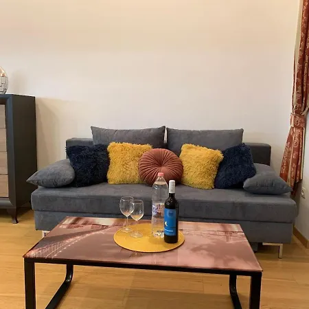 Rio's Central Deluxe *